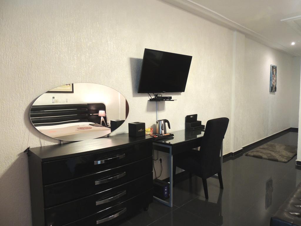 Residences Plein Sud Абиджан Екстериор снимка