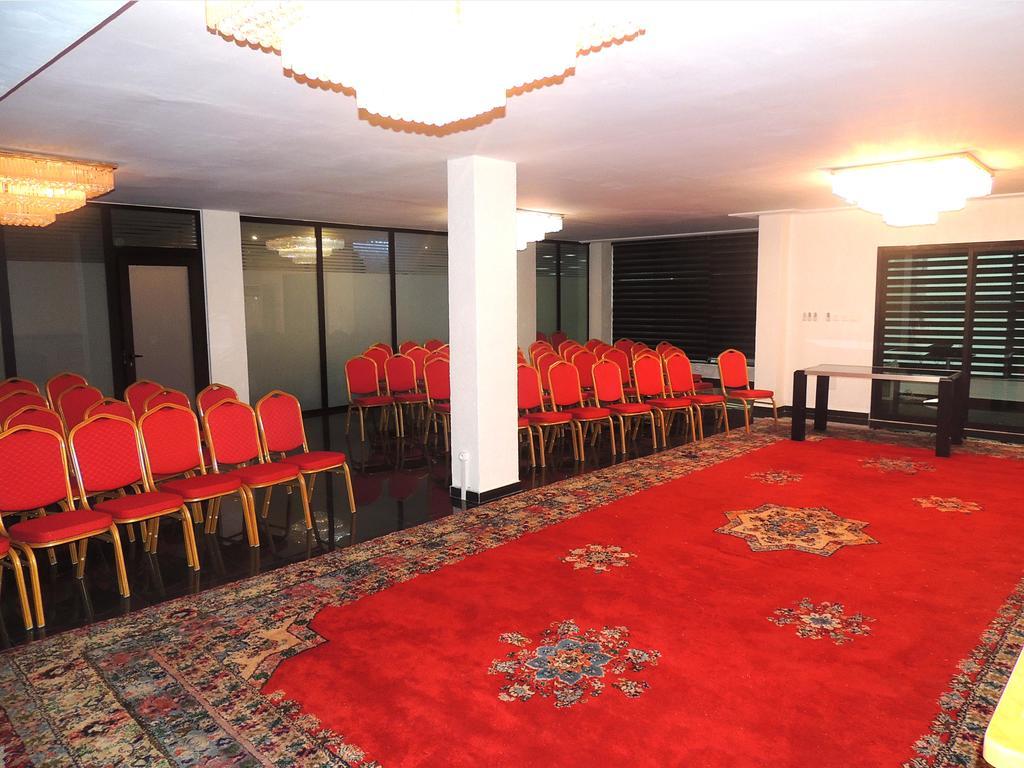 Residences Plein Sud Абиджан Екстериор снимка