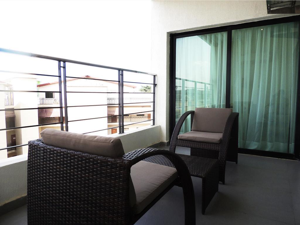 Residences Plein Sud Абиджан Екстериор снимка