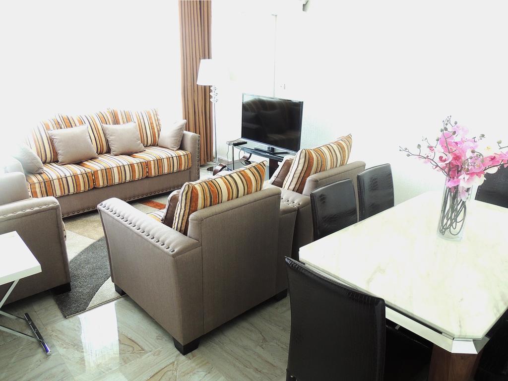 Residences Plein Sud Абиджан Екстериор снимка
