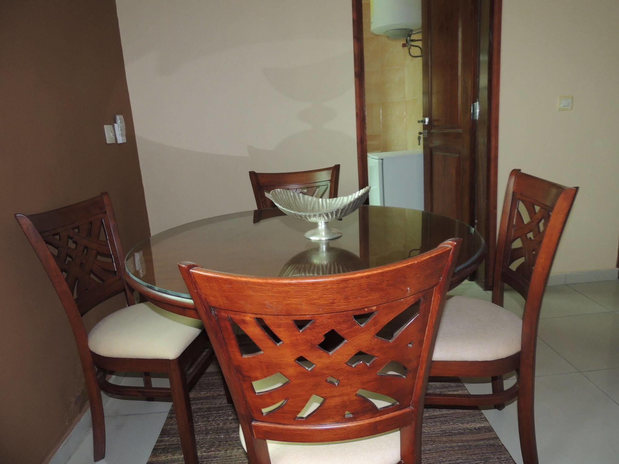 Residences Plein Sud Абиджан Екстериор снимка